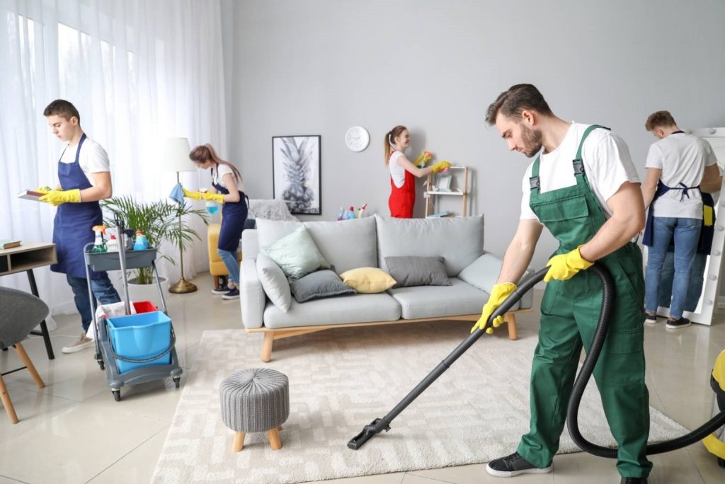 professional apartment cleaners